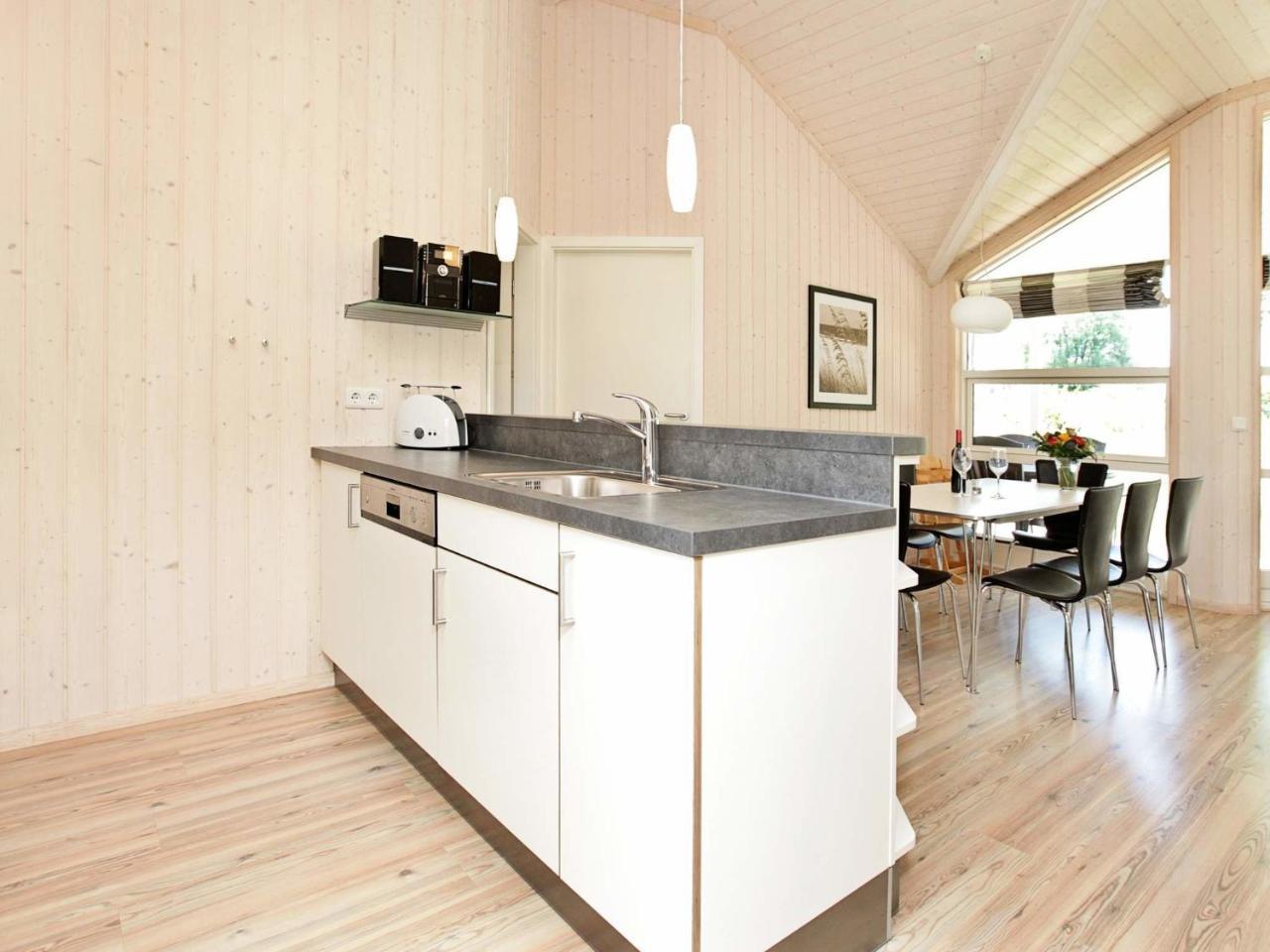 8 Person Holiday Home In Gro Enbrode Großenbrode Exteriér fotografie