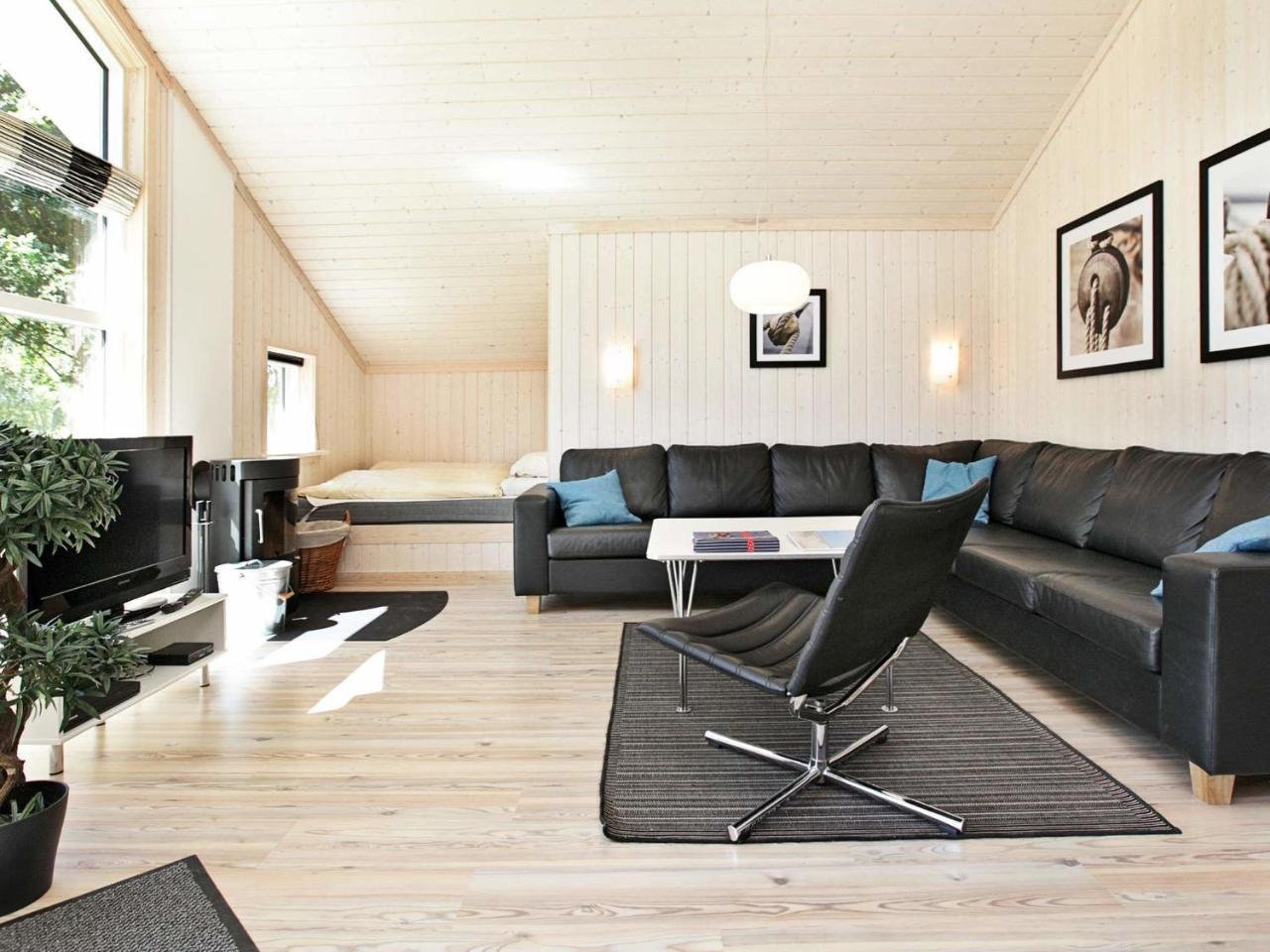 8 Person Holiday Home In Gro Enbrode Großenbrode Exteriér fotografie